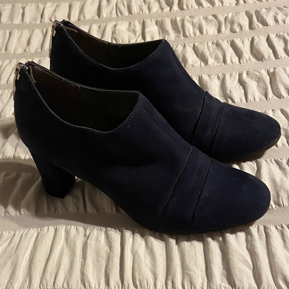 AEROSOLES Navy Heeled Boots